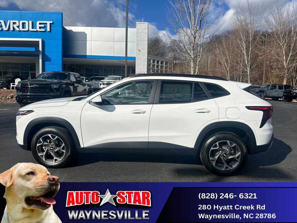 New 2025 Chevrolet Trax LT w/ LT Convenience Package image 32