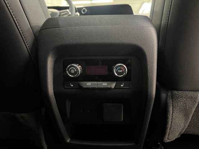 New 2026 Chevrolet Traverse High Country AWD/4WD image 23