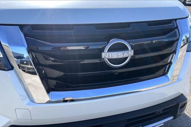 Certified 2024 Nissan Pathfinder Platinum w/ Cargo Package image 33