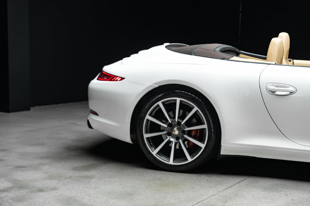 Used 2012 Porsche 911 Carrera RWD image 11