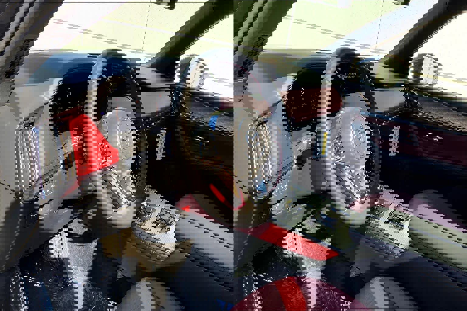 New 2025 MAZDA CX-70 Plug-In Hybrid w/ Premium Plus image 8