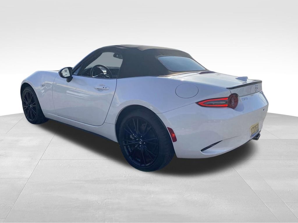 Used 2024 MAZDA MX-5 Miata Club image 4