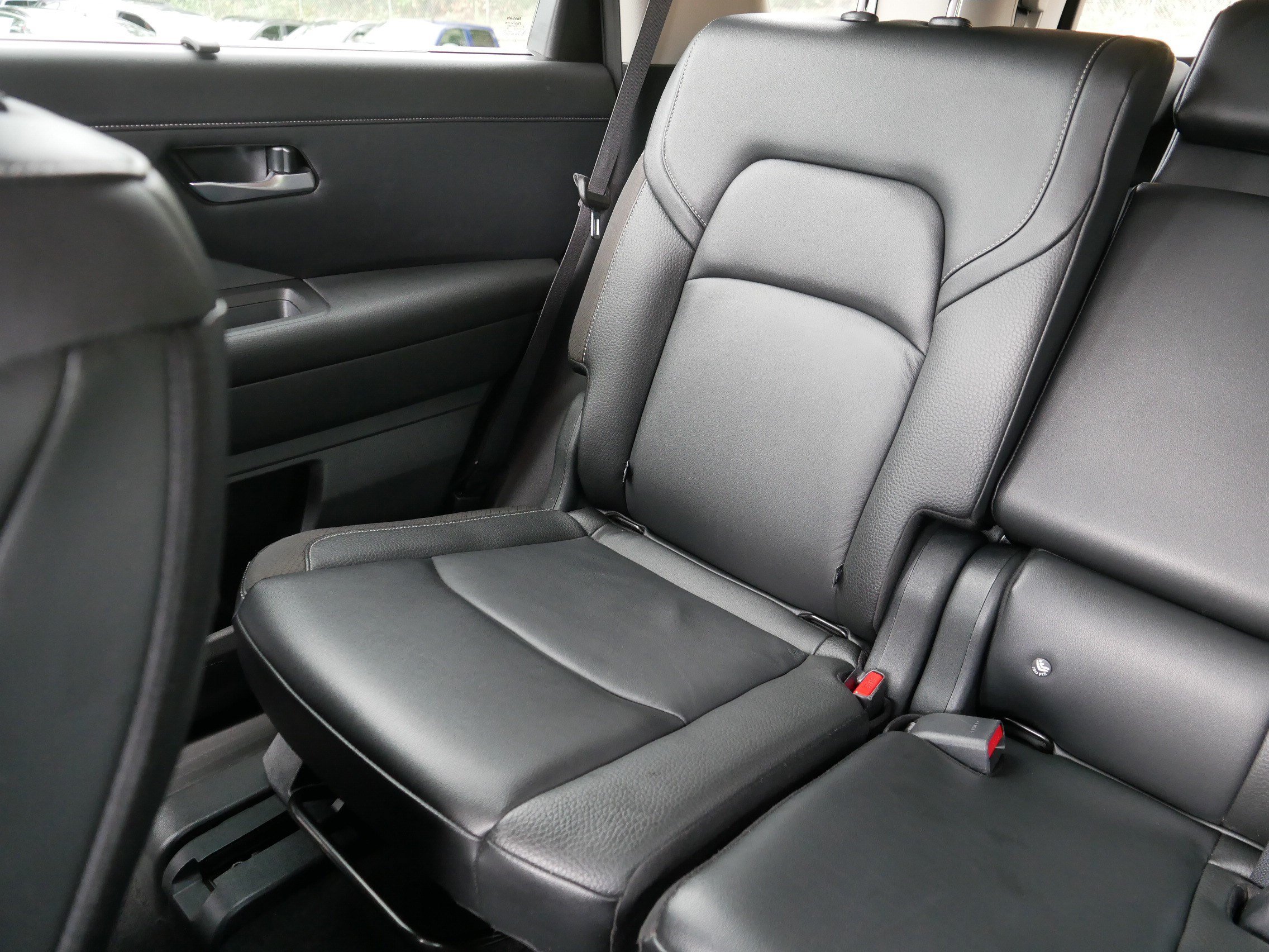 Certified 2024 Nissan Pathfinder SL AWD/4WD image 12