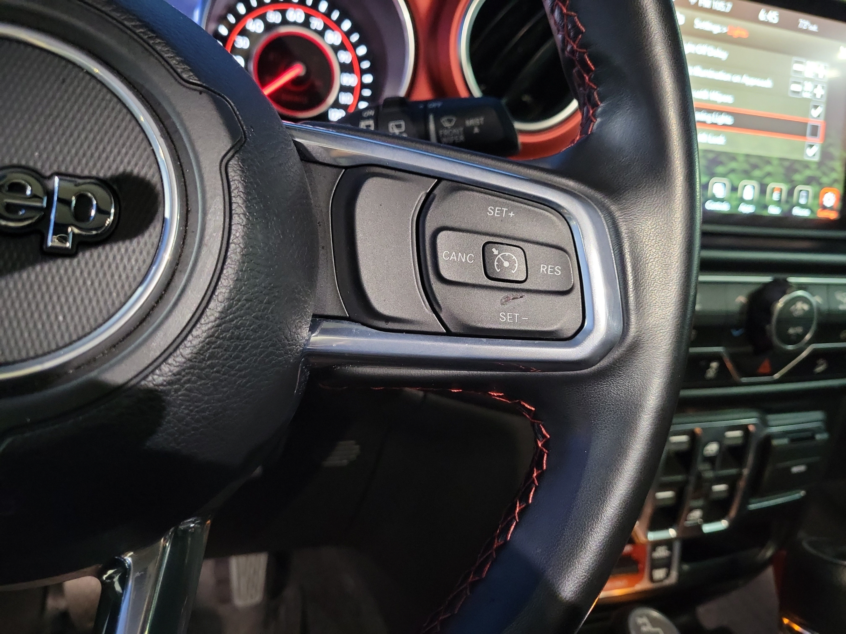 Used 2021 Jeep Wrangler Unlimited Rubicon AWD/4WD image 24