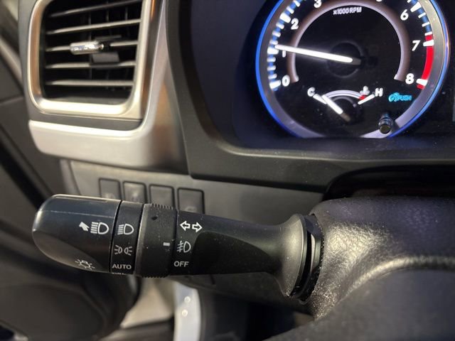 Used 2019 Toyota Highlander SE image 22
