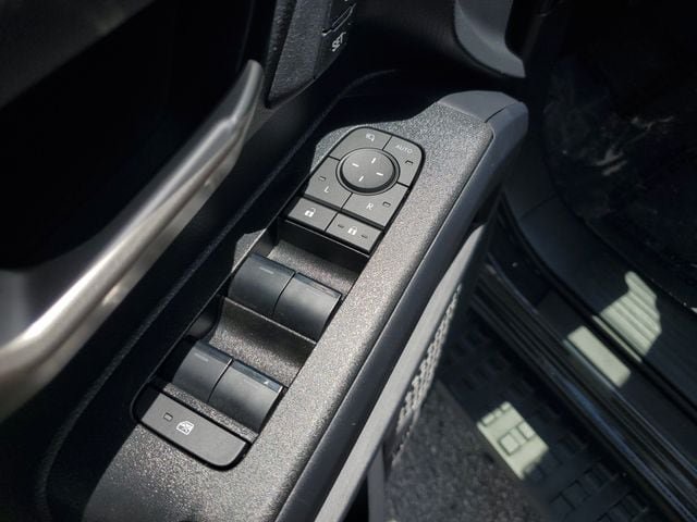 Used 2025 Toyota 4Runner Limited RWD image 29