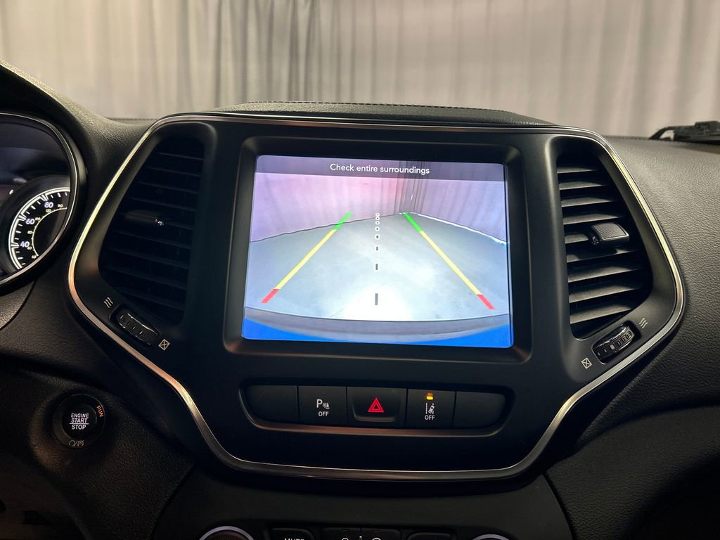 Used 2021 Jeep Cherokee Latitude Lux 80th Anniv w/ Quick Order Package 26U 80TH image 18