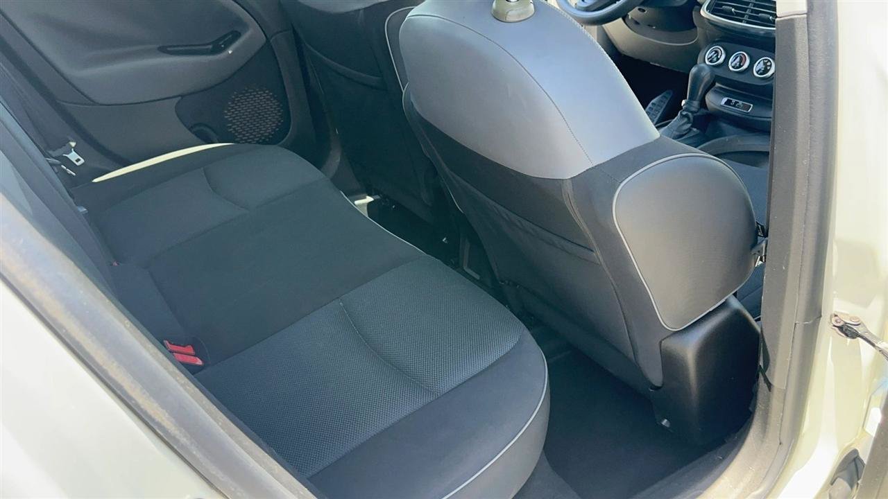 Used 2017 FIAT 500X Pop FWD image 27