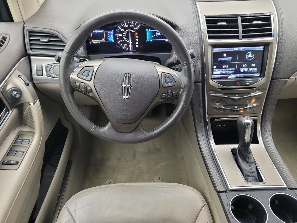 Used 2014 Lincoln MKX FWD image 22