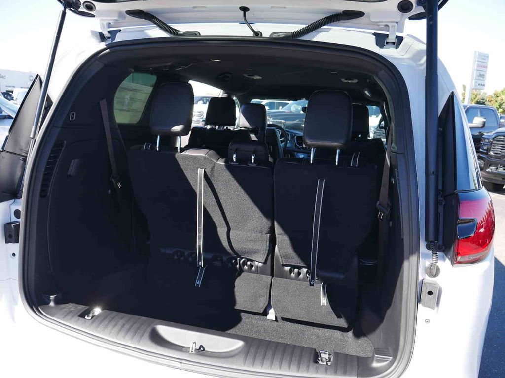 New 2026 Chrysler Pacifica Select image 7
