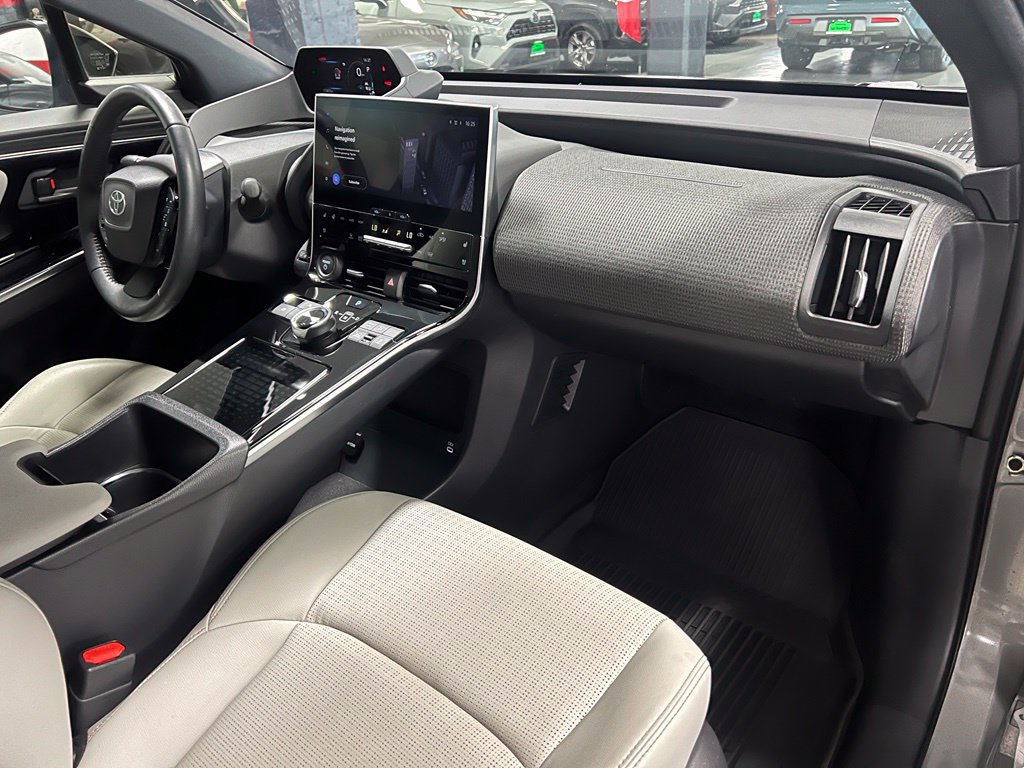 Certified 2023 Toyota bZ4X AWD image 25