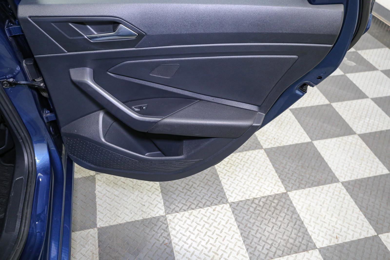 Certified 2019 Volkswagen Jetta SE image 23