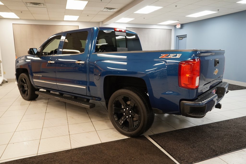 Used 2017 Chevrolet Silverado 1500 LTZ Z71 w/ LTZ Plus Package image 8