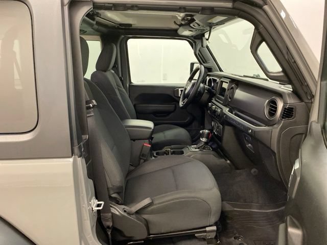 Used 2023 Jeep Wrangler Sport AWD/4WD image 22