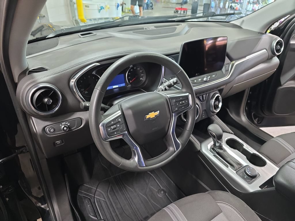 Certified 2023 Chevrolet Blazer LT AWD/4WD image 16