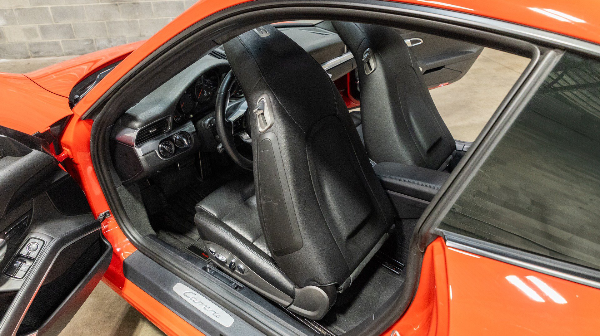 Used 2018 Porsche 911 Carrera RWD image 62