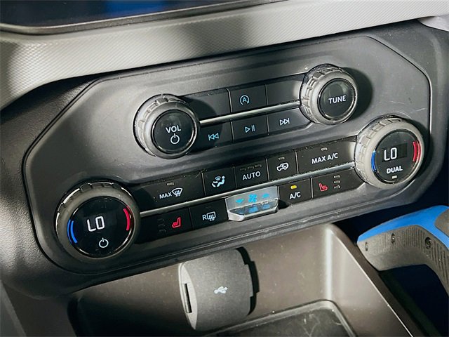 Used 2024 Ford Bronco Black Diamond image 20