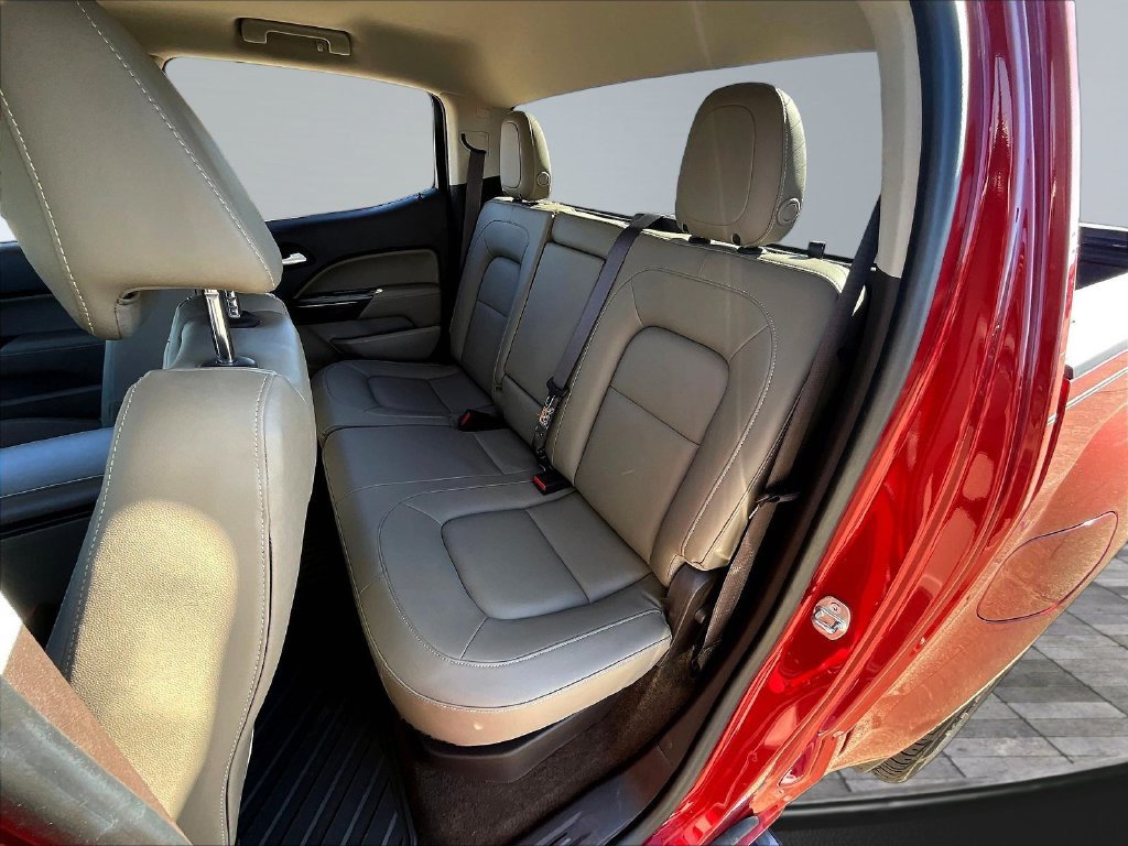Used 2015 GMC Canyon SLT w/ Driver Alert Package AWD/4WD image 25
