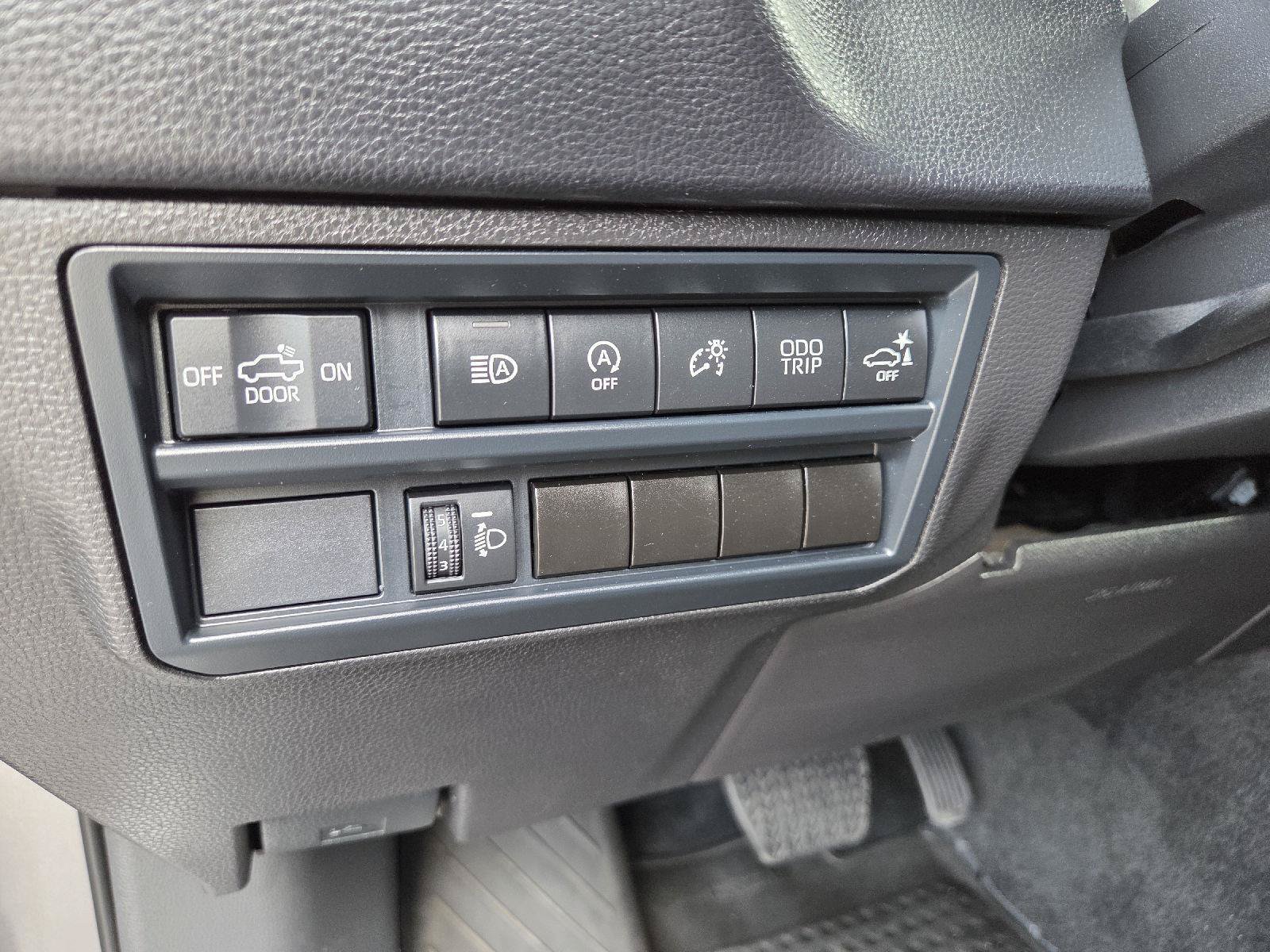 Used 2024 Toyota Tundra SR5 w/ SR5 Convenience Package AWD/4WD image 22