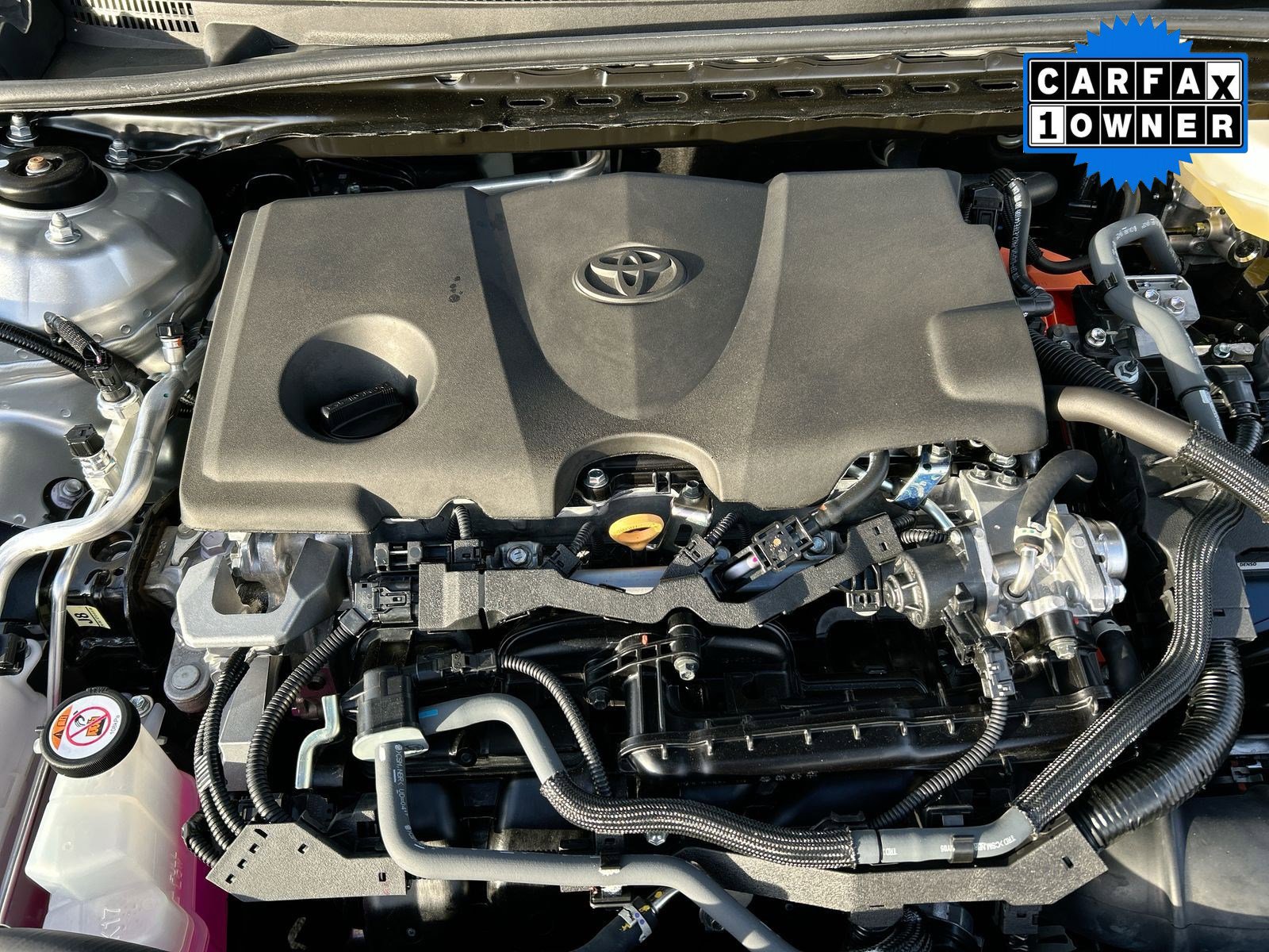 Used 2025 Toyota Camry SE image 31