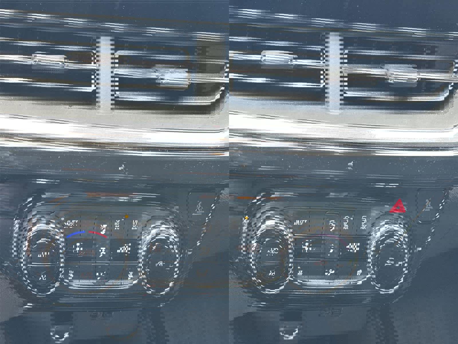 Used 2024 Chevrolet Trax RS w/ Driver Confidence Package image 19