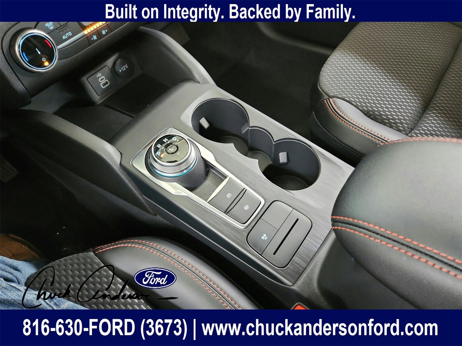 New 2025 Ford Escape ST-Line w/ Equipment Group 301A image 22