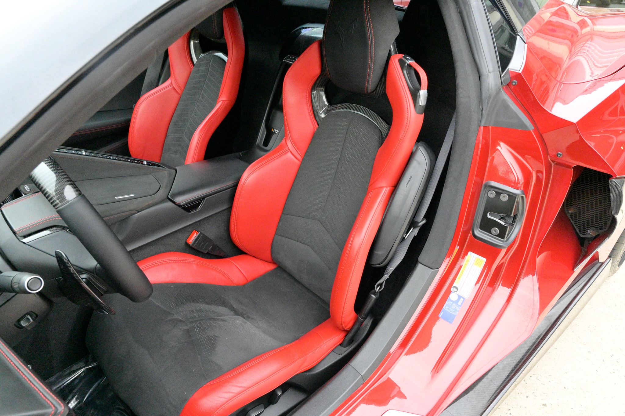 Used 2022 Chevrolet Corvette Stingray Premium Conv w/ Z51 Performance Package image 19