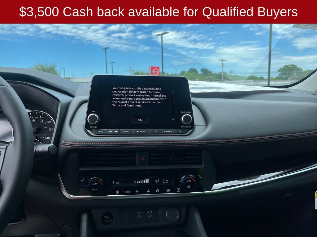 New 2026 Nissan Rogue SV AWD/4WD image 16