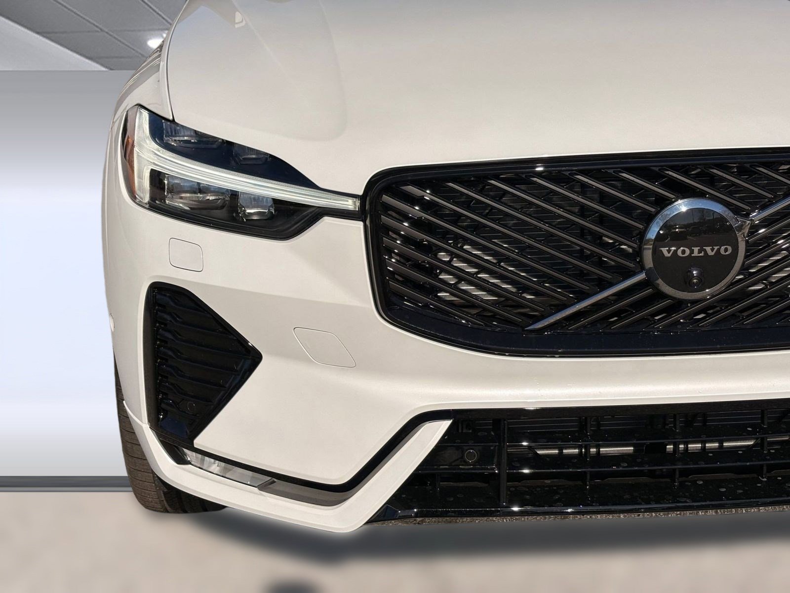 New 2026 Volvo XC60 B5 Ultra w/ Climate Package image 22