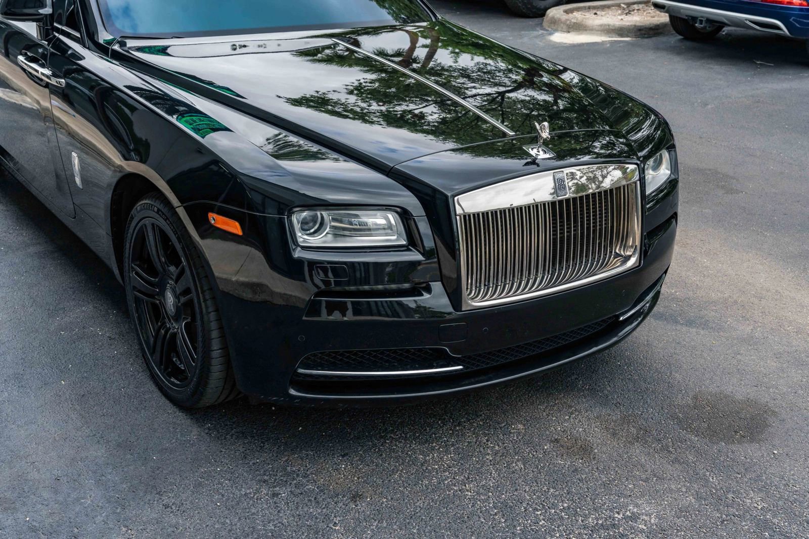 Used 2015 Rolls-Royce Wraith RWD image 5