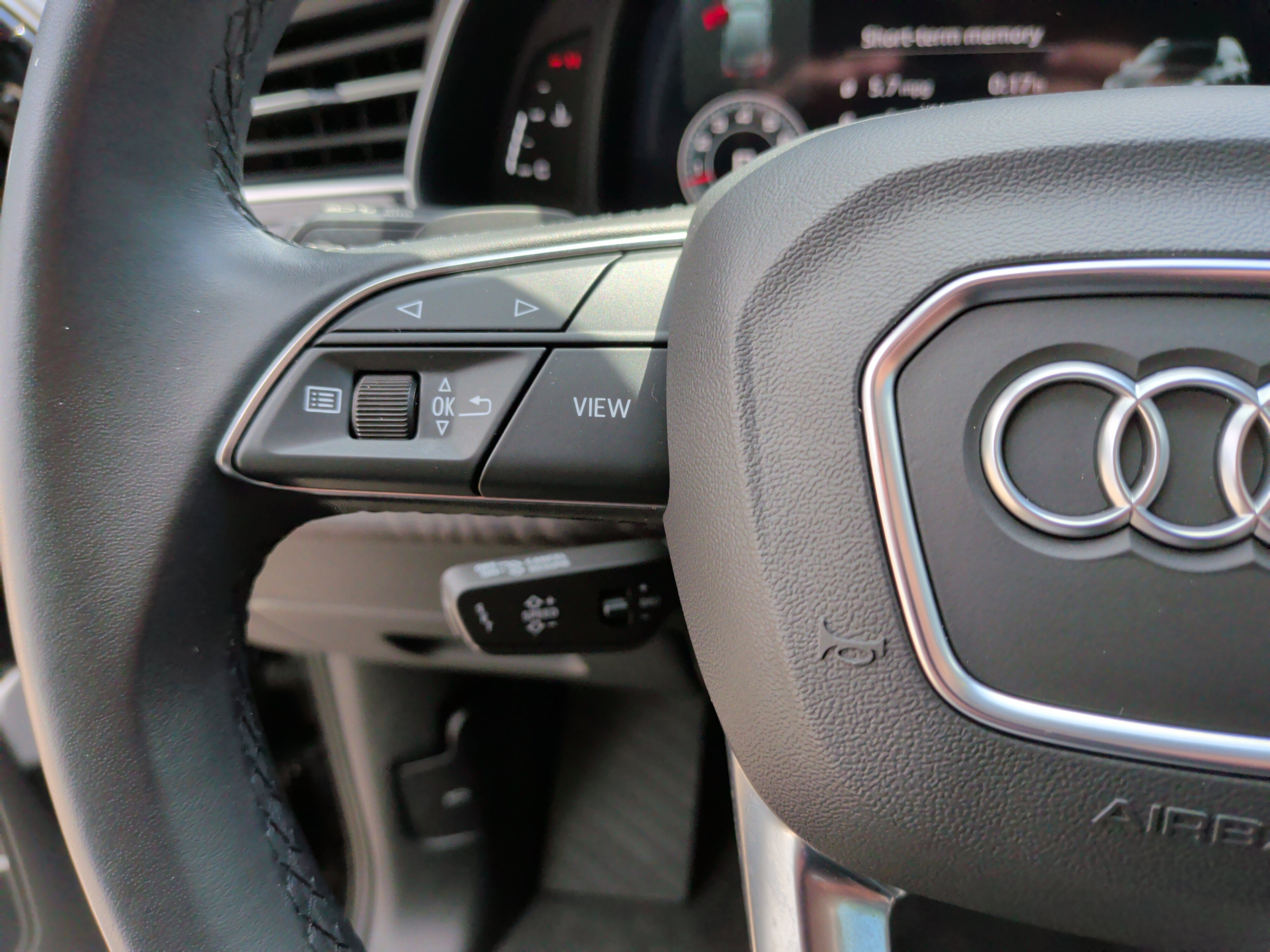 Used 2022 Audi Q7 3.0T Prestige image 19