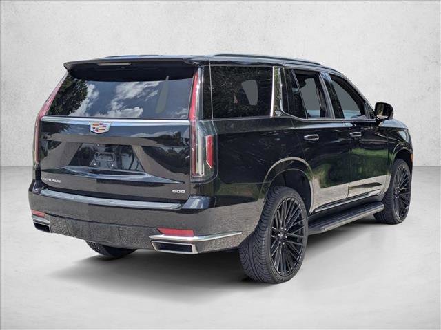 Used 2023 Cadillac Escalade Premium Luxury AWD/4WD image 3