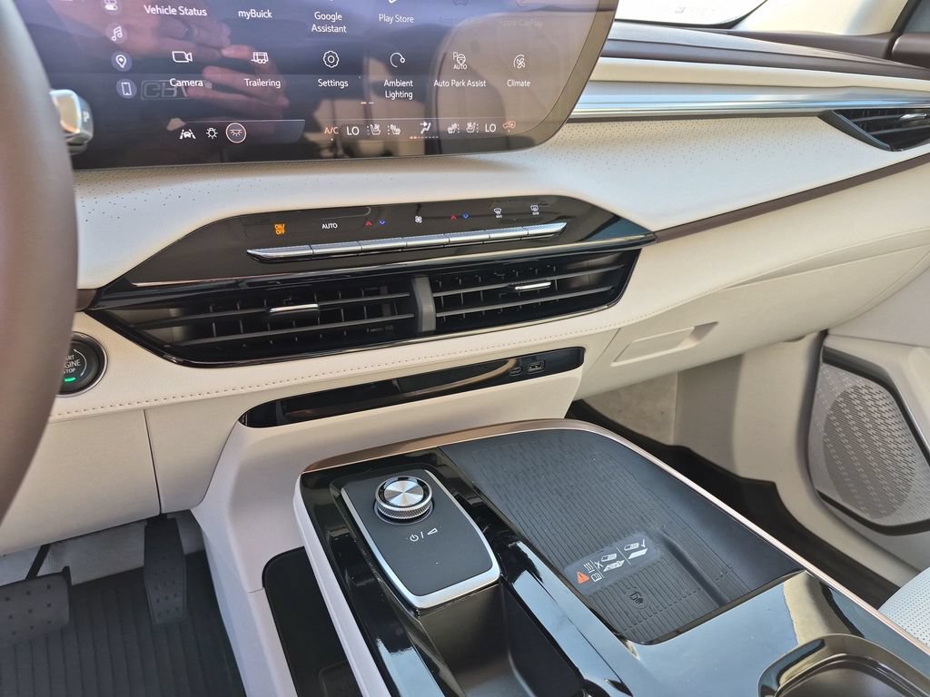New 2026 Buick Enclave Avenir w/ Super Cruise Package FWD image 27