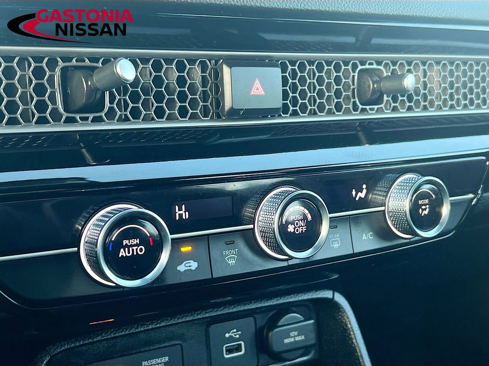 Used 2023 Honda Civic Sport image 19