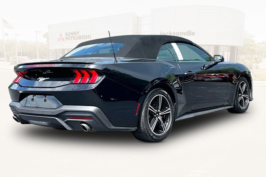 Used 2024 Ford Mustang Premium RWD image 6
