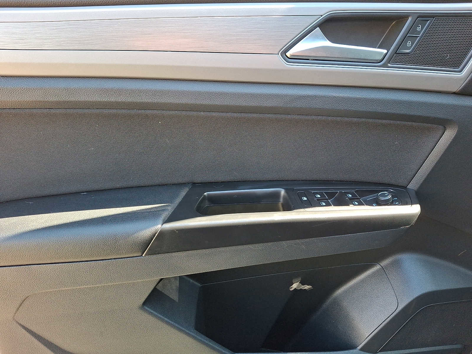 Used 2019 Volkswagen Atlas S w/ Towing Package AWD/4WD image 10