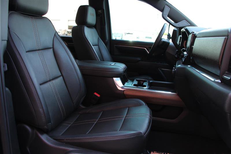 Used 2024 Chevrolet Silverado 2500 High Country w/ High Country Premium Package image 22