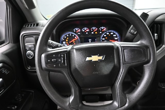 Used 2025 Chevrolet Silverado 1500 W/T RWD image 8