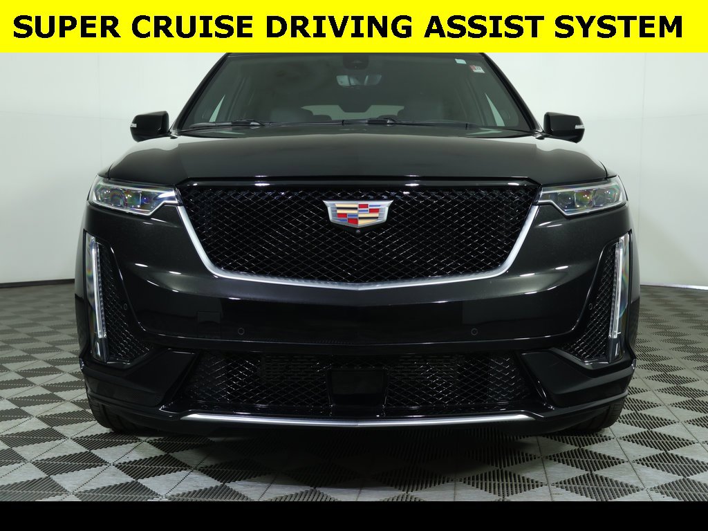 Used 2024 Cadillac XT6 Sport w/ Platinum Package image 11