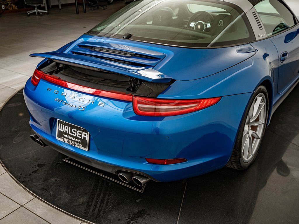 Certified 2015 Porsche 911 Targa 4S image 26