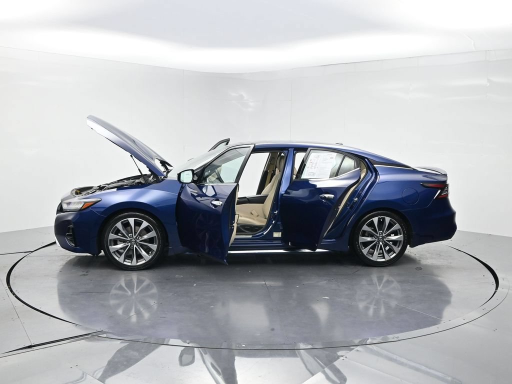 Used 2021 Nissan Maxima Platinum w/ Sport Mat Group FWD image 29