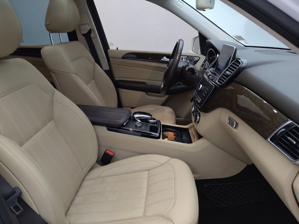 Used 2016 Mercedes-Benz GLE 350 w/ Premium Package image 21