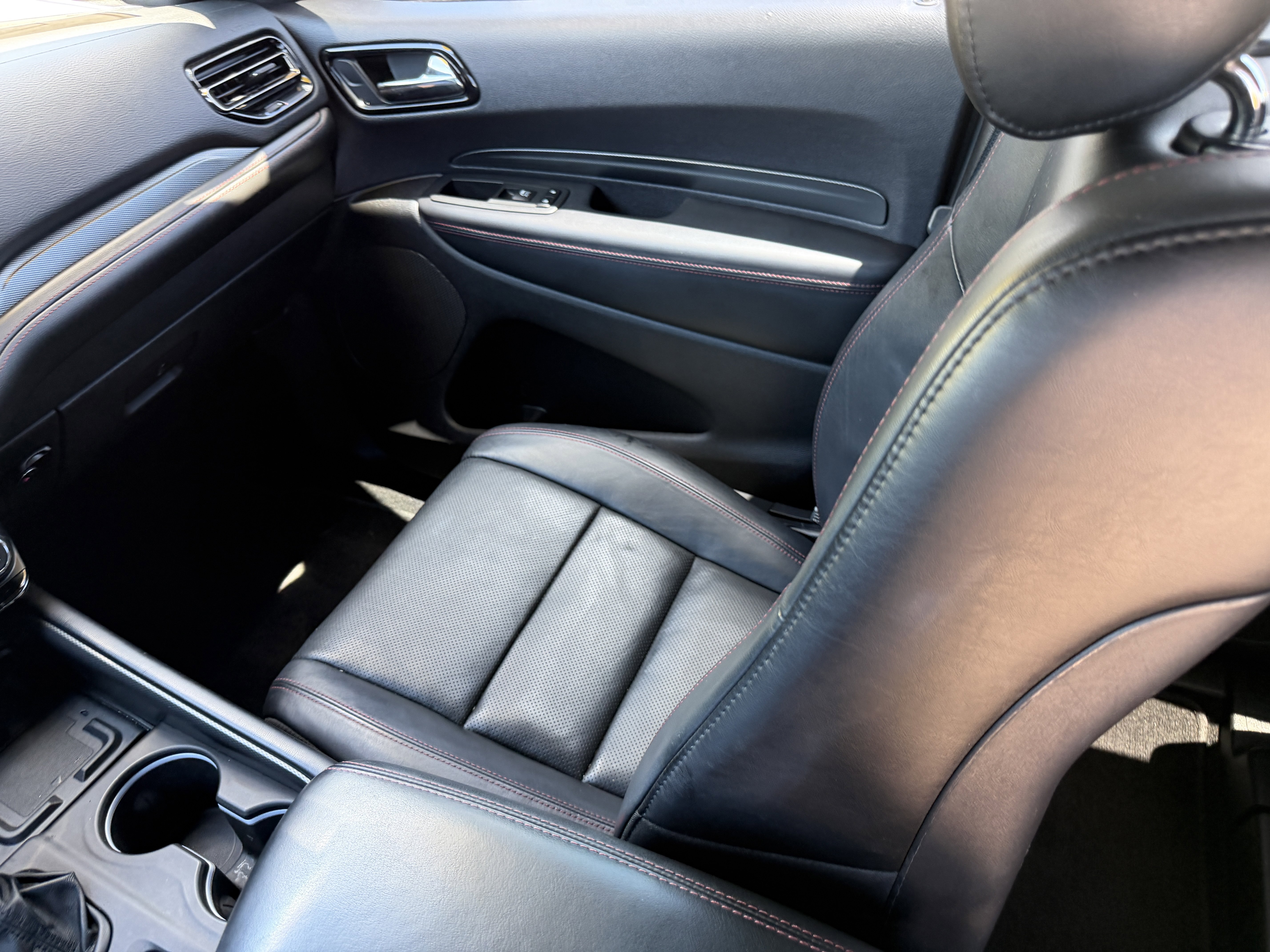 Used 2021 Dodge Durango R/T w/ Technology Group RWD image 17