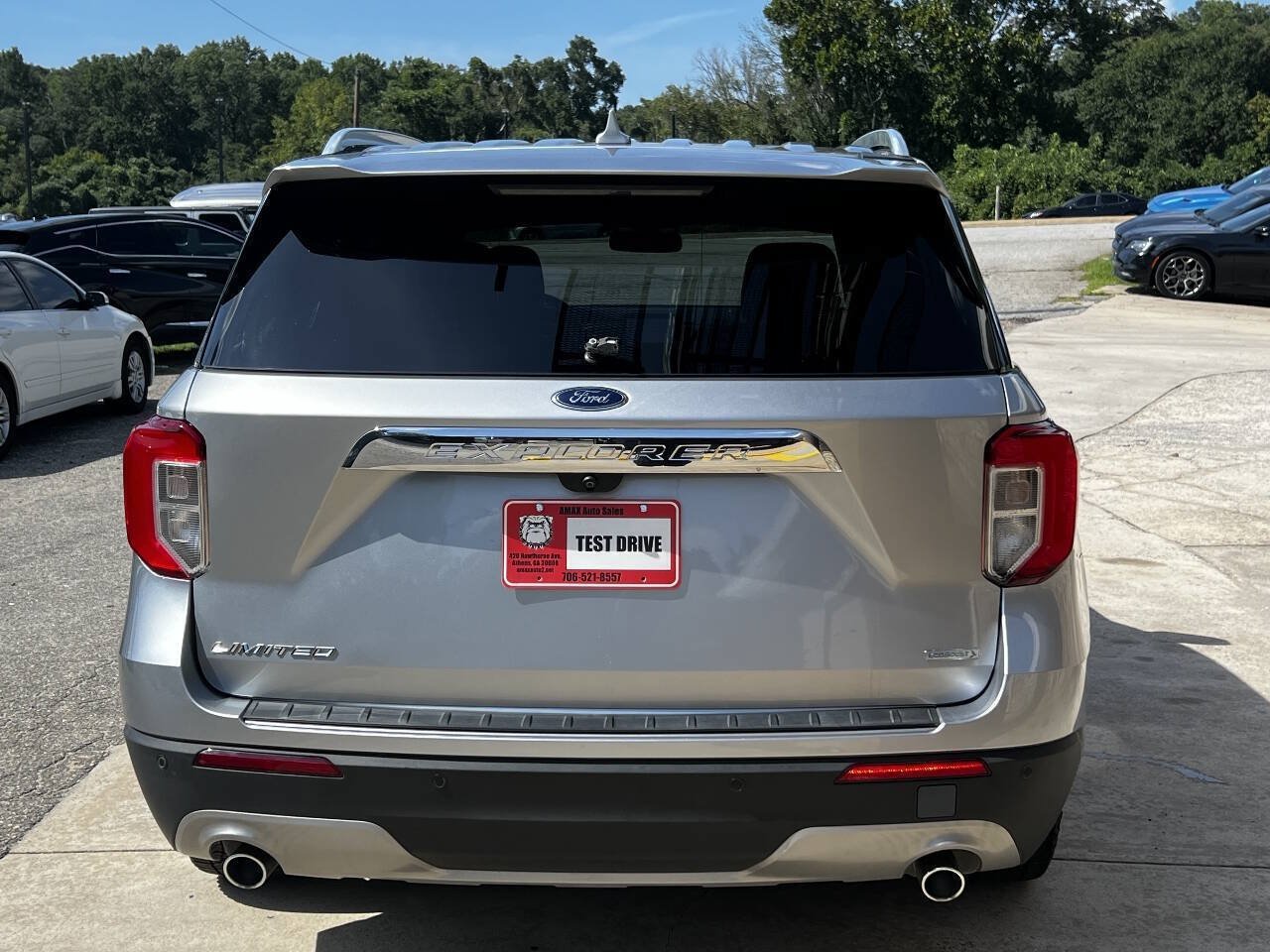 Used 2020 Ford Explorer Limited RWD image 5