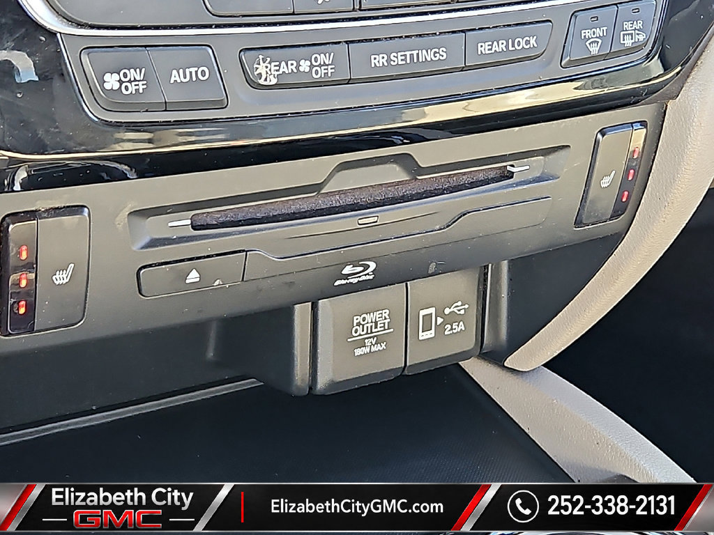 Used 2019 Honda Pilot Touring image 29