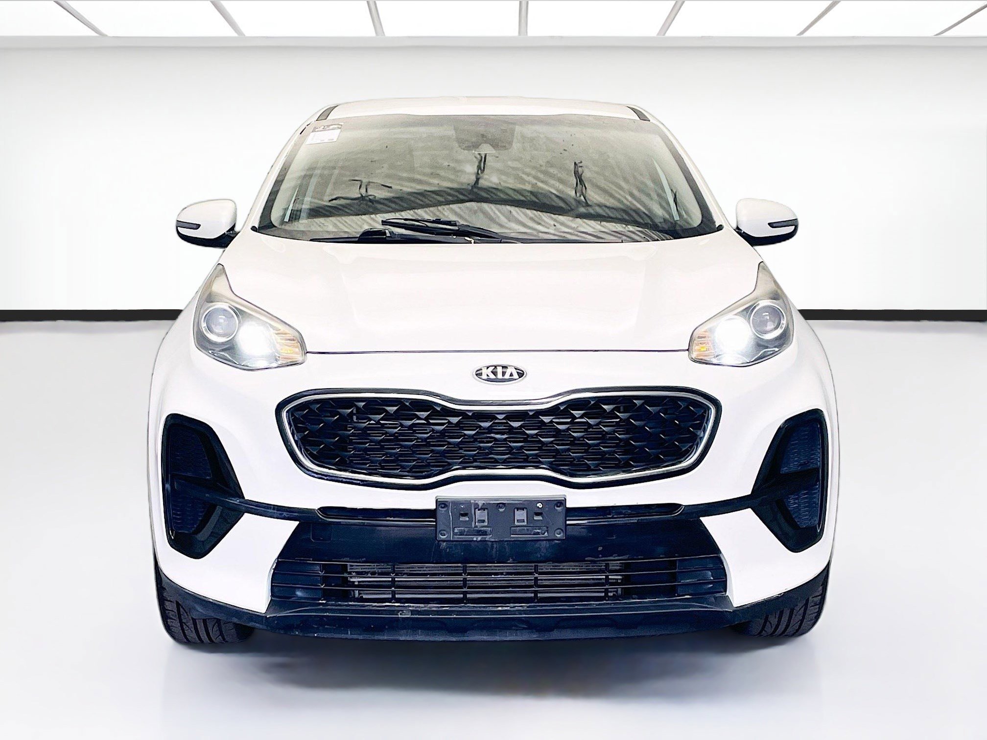 Used 2022 Kia Sportage LX w/ LX FWD Value Edition Package image 2