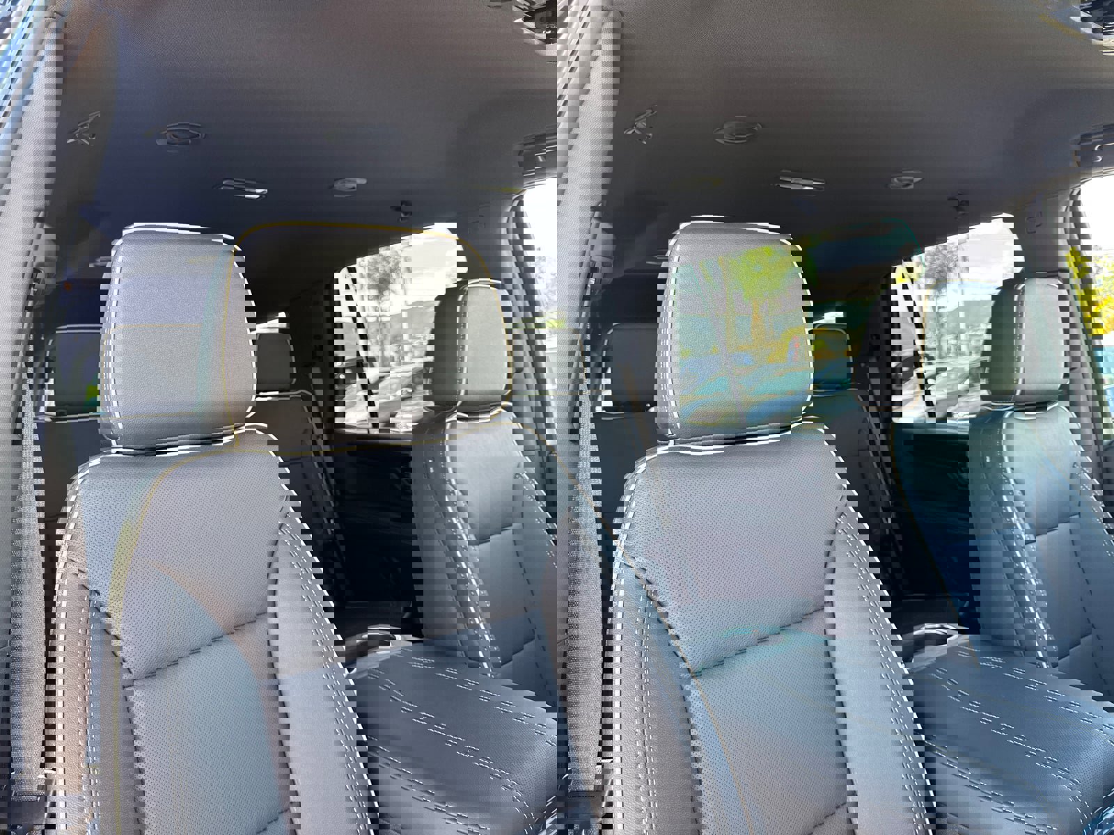 Used 2026 GMC Yukon Elevation image 18