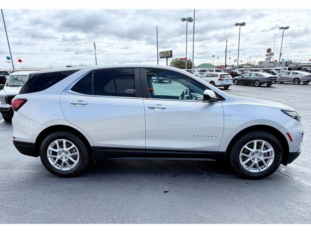 Used 2022 Chevrolet Equinox LT image 4