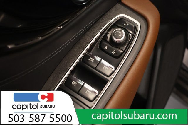 Used 2022 Subaru Outback Touring AWD/4WD image 12