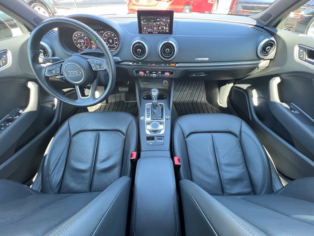 Used 2017 Audi A3 e-tron Prestige FWD image 27